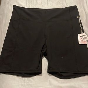 Jessica Simpson bike shorts